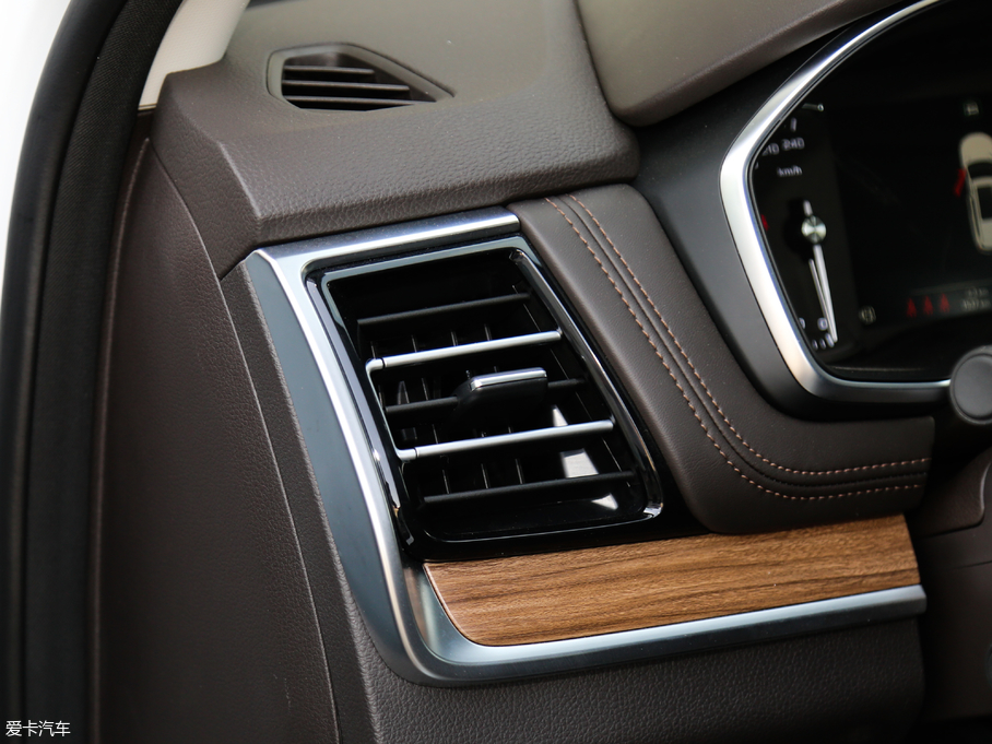 2018sRX8 30T (lin)W(wng)(q)