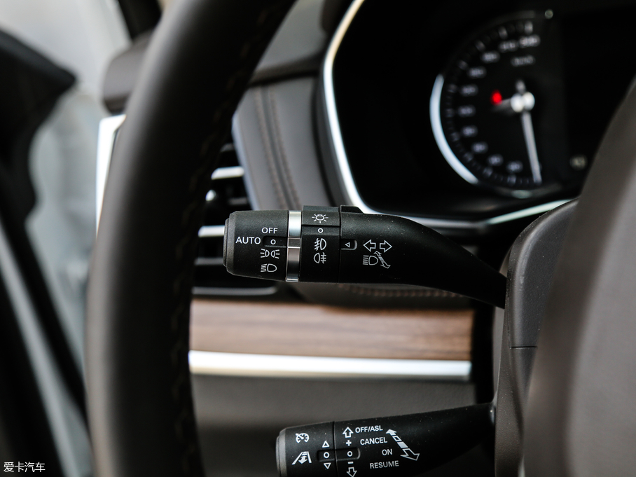 2018sRX8 30T (lin)W(wng)(q)