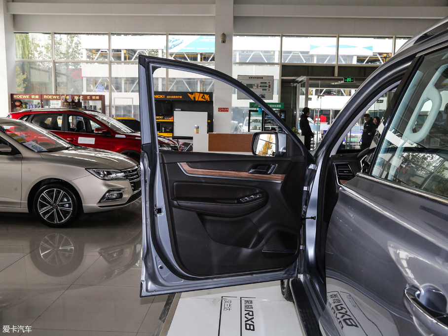 2018sRX8 30T (lin)W(wng)(q)