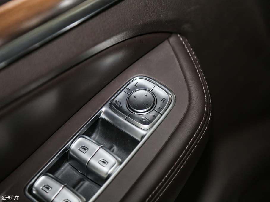 2018sRX8 30T (lin)W(wng)