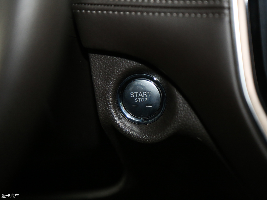 2018sRX8 30T (lin)W(wng)(q)