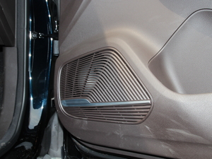 201830T (lin)W(wng)(q)Ş g