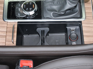 201830T (lin)W(wng)(q)Ş g