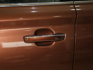 201830T (lin)W(wng)(q)Ş {T