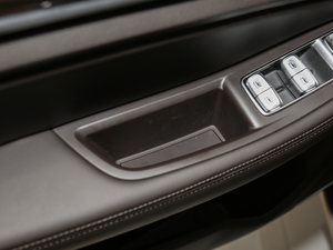 201830T (lin)W(wng)(q)Ş g