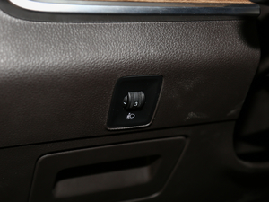 201830T (lin)W(wng)(q)Ş g