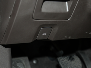 201830T (lin)W(wng)(q)Ş g