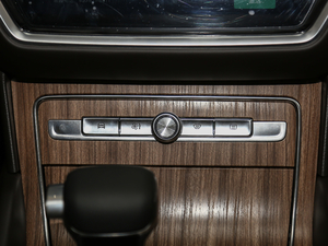 201830T (lin)W(wng)(q)Ş {(dio){(dio)(ji)