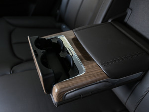 201830T (lin)W(wng)(q)Ş g