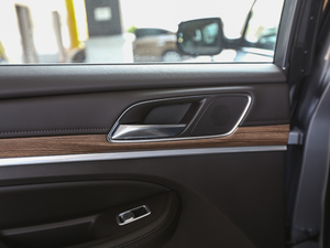 201830T (lin)W(wng)(q)Ş g