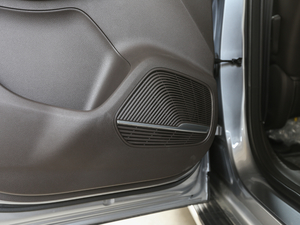 201830T (lin)W(wng)(q)Ş g