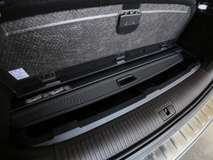 201830T (lin)W(wng)(q)Ş g