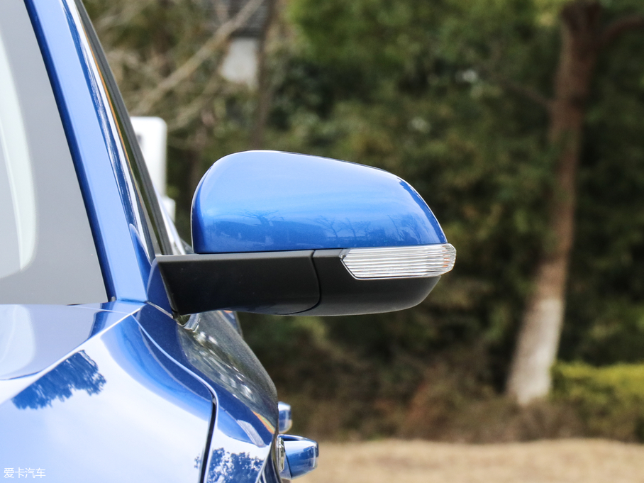 2018MG ZS 16T ԄŞW V