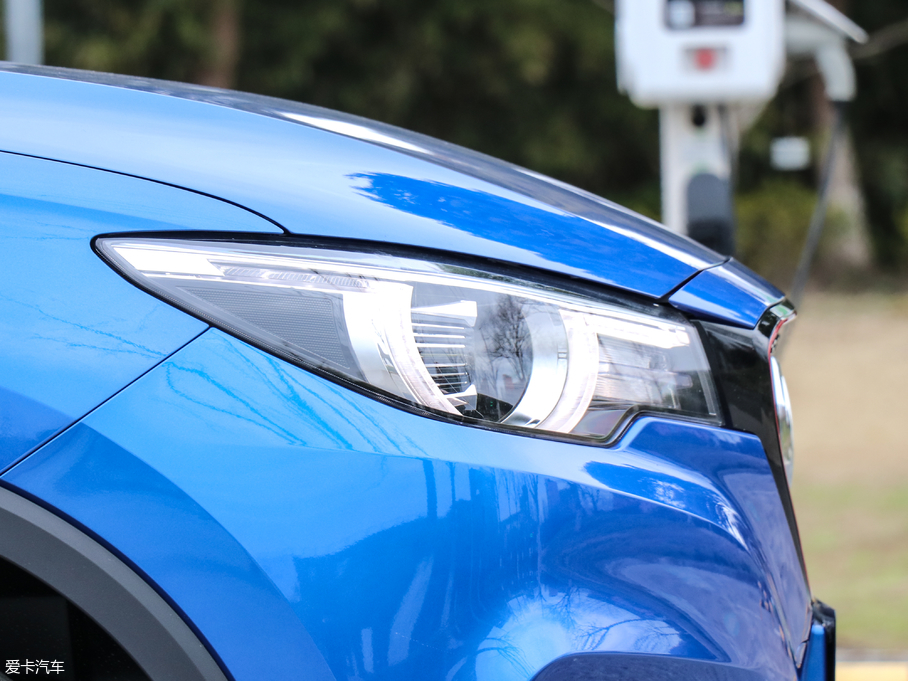 2018MG ZS 16T ԄŞW V