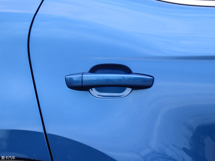 2018MG ZS 16T ԄŞW V