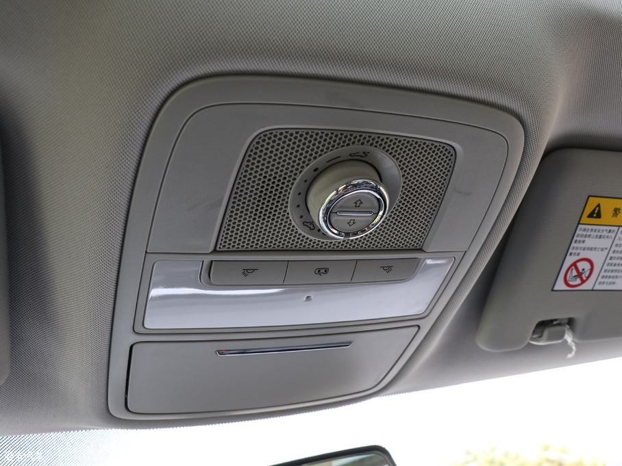 2018MG ZS 16T ԄŞW V