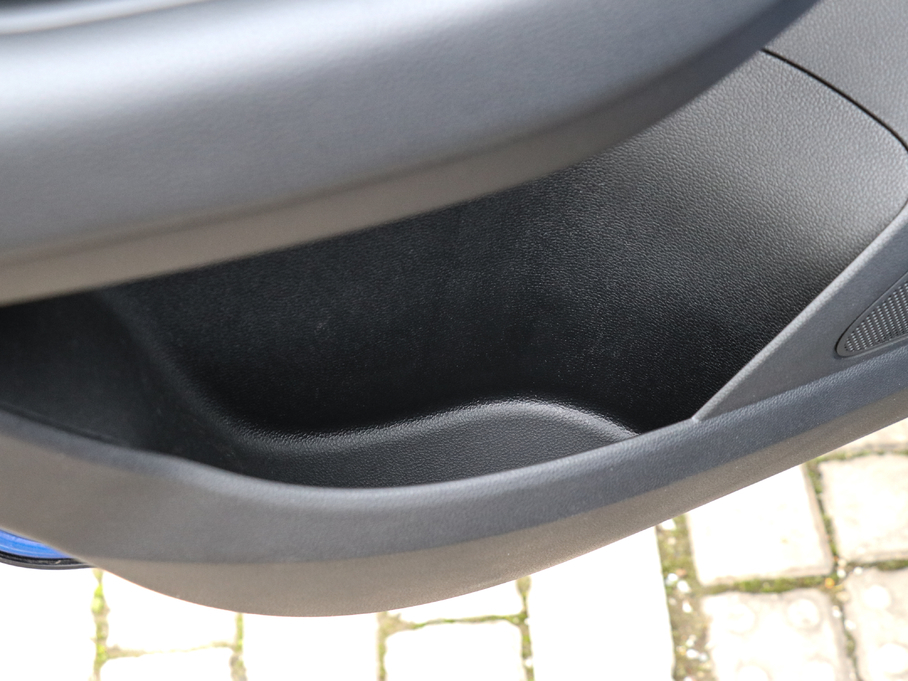 2018MG ZS 16T ԄŞW V