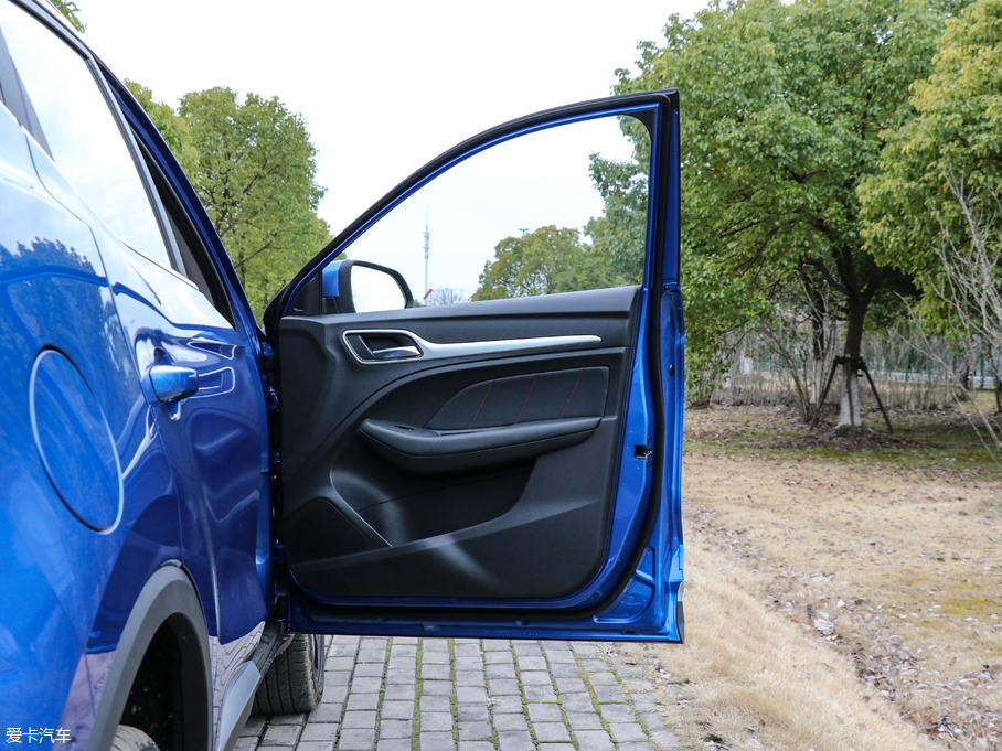 2018MG ZS 16T ԄŞW V