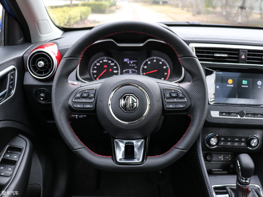 2018MG ZS 16T ԄŞW V