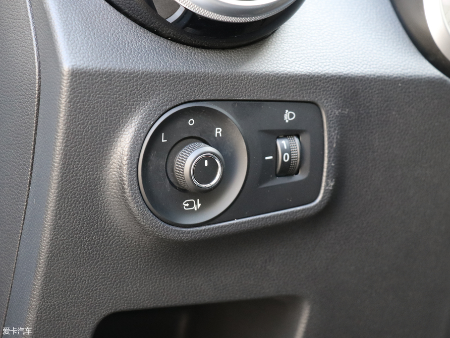 2018MG ZS 1.5L ԄW V