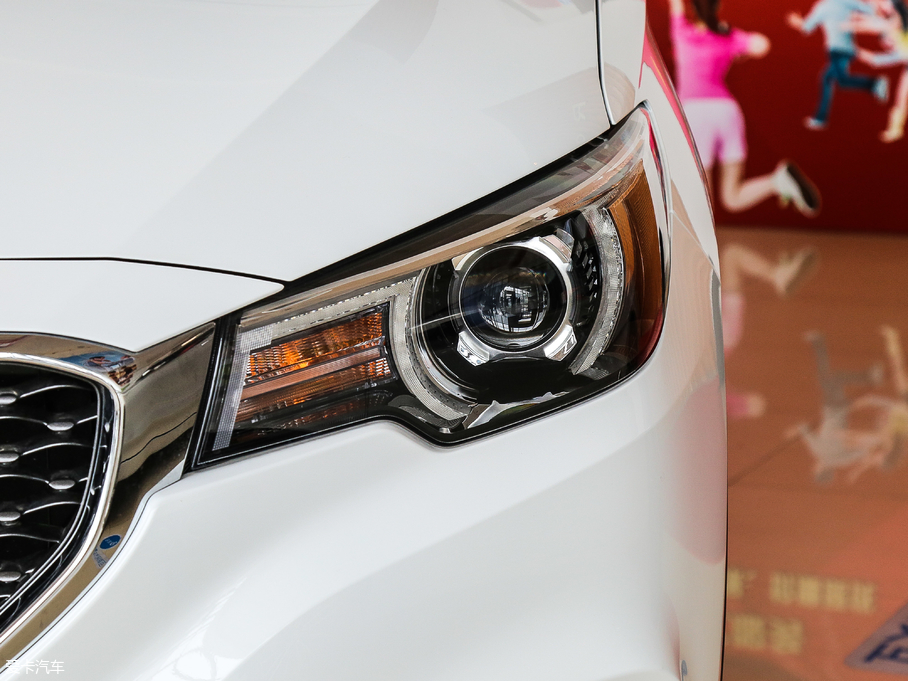 2018MG ZS 1.5L ԄӺA V