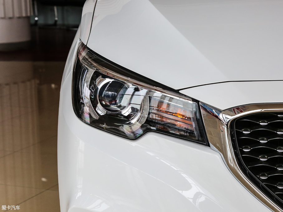 2018MG ZS 1.5L ԄӺA V