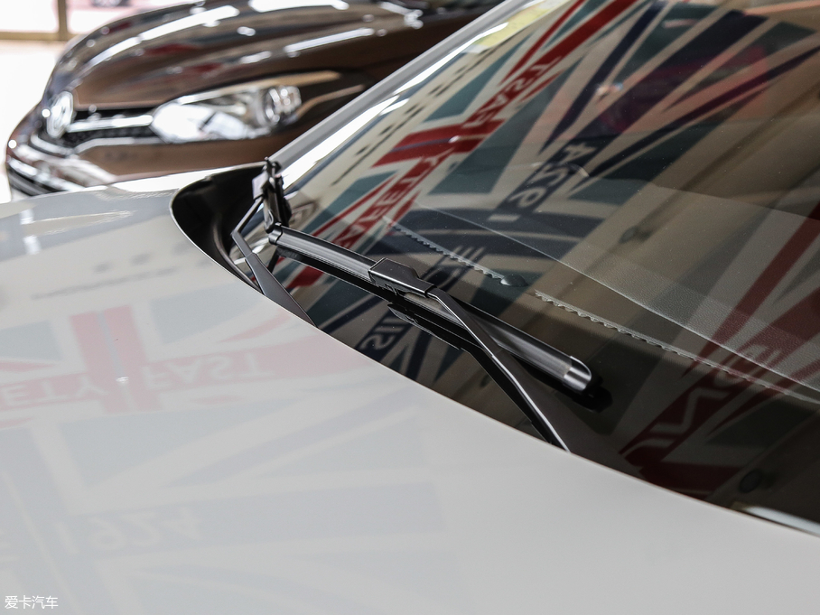 2018MG ZS 1.5L ԄӺA V