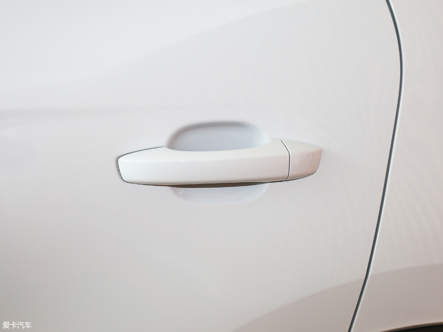 2018MG ZS 1.5L ԄӺA V