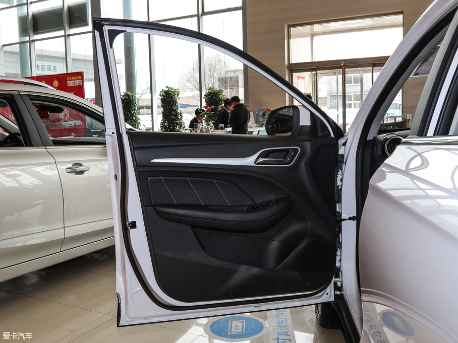 2018MG ZS 1.5L ԄӺA V