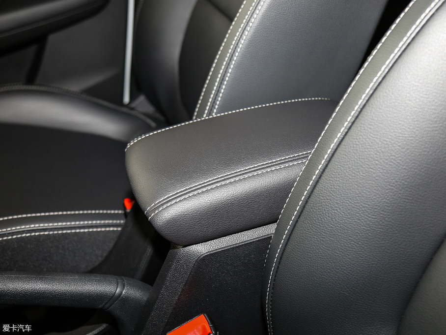 2018MG ZS 1.5L ԄӺA V