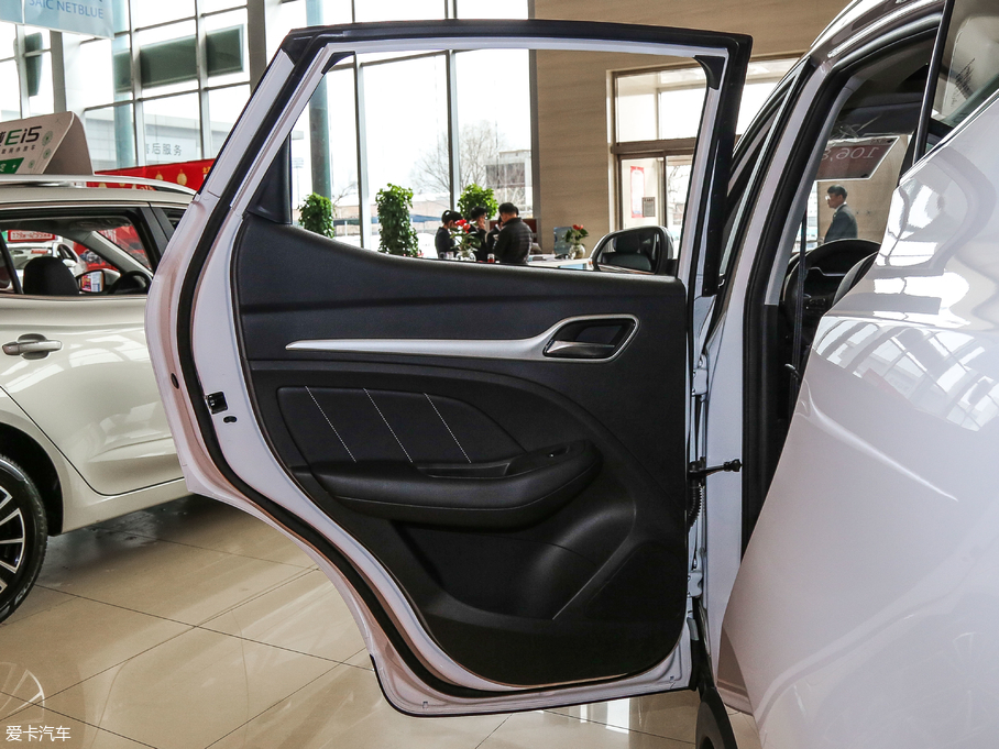 2018MG ZS 1.5L ԄӺA V