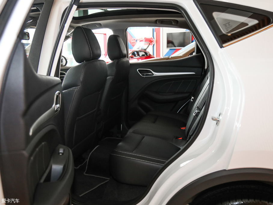 2018MG ZS 1.5L Ԅ(dng)A V