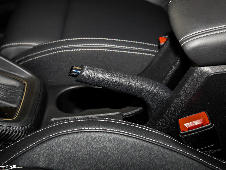 2018MG ZS 1.5L Ԅ(dng)A V