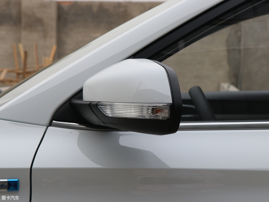 2018MG ZS 1.5L ԄӾӢ V