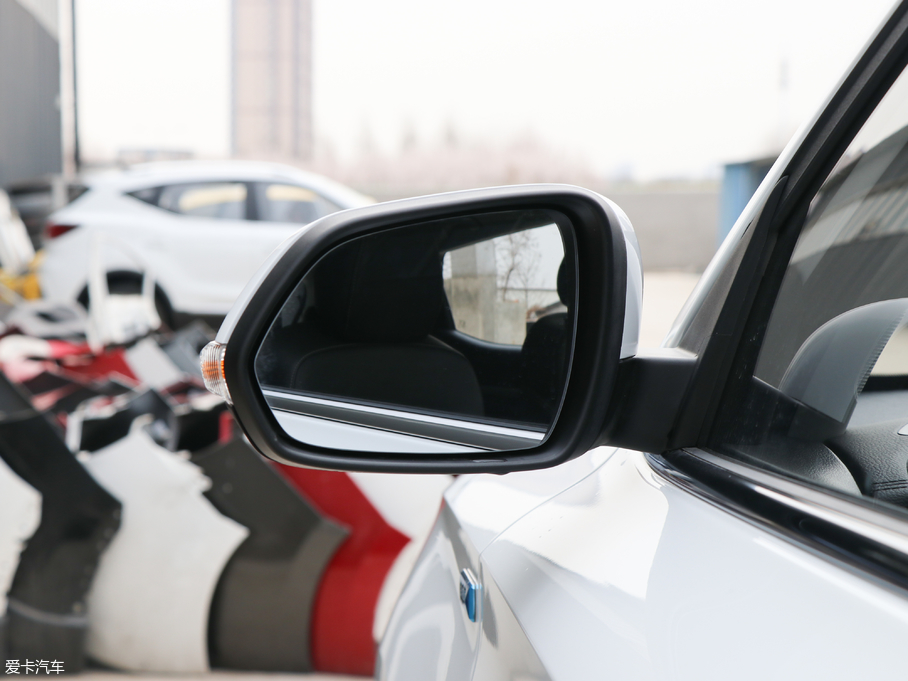 2018MG ZS 1.5L ԄӾӢ V