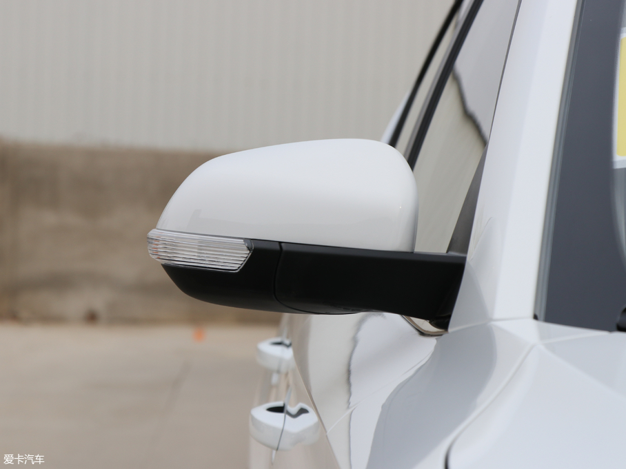 2018MG ZS 1.5L ԄӾӢ V