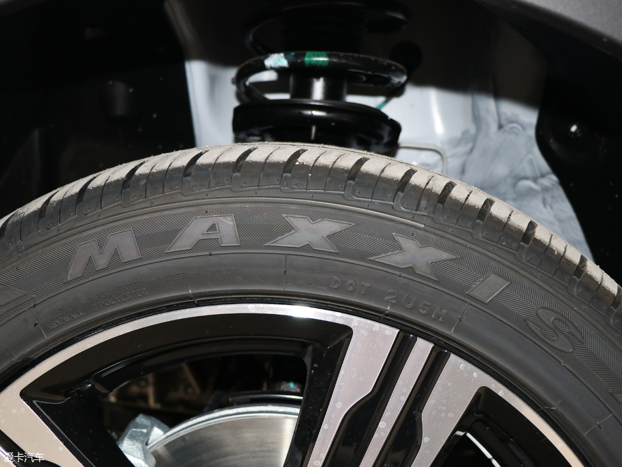 2018MG ZS 1.5L ԄӾӢ V