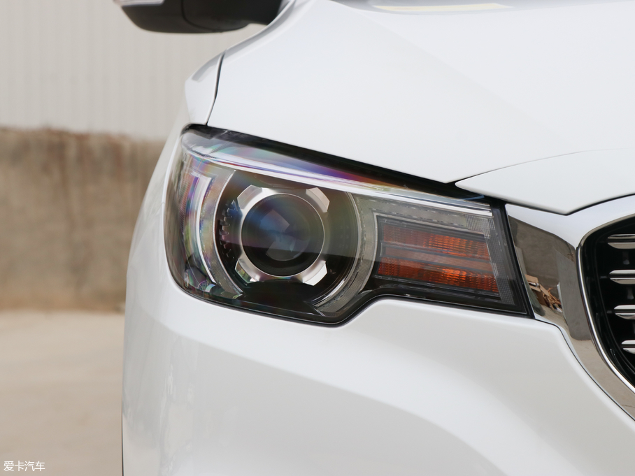 2018MG ZS 1.5L ԄӾӢ V