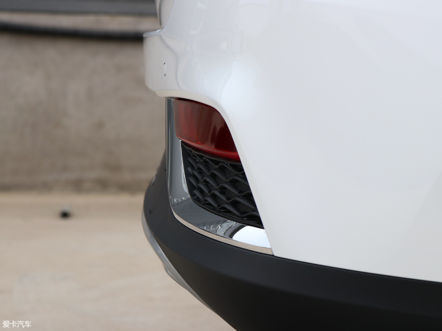 2018MG ZS 1.5L ԄӾӢ V