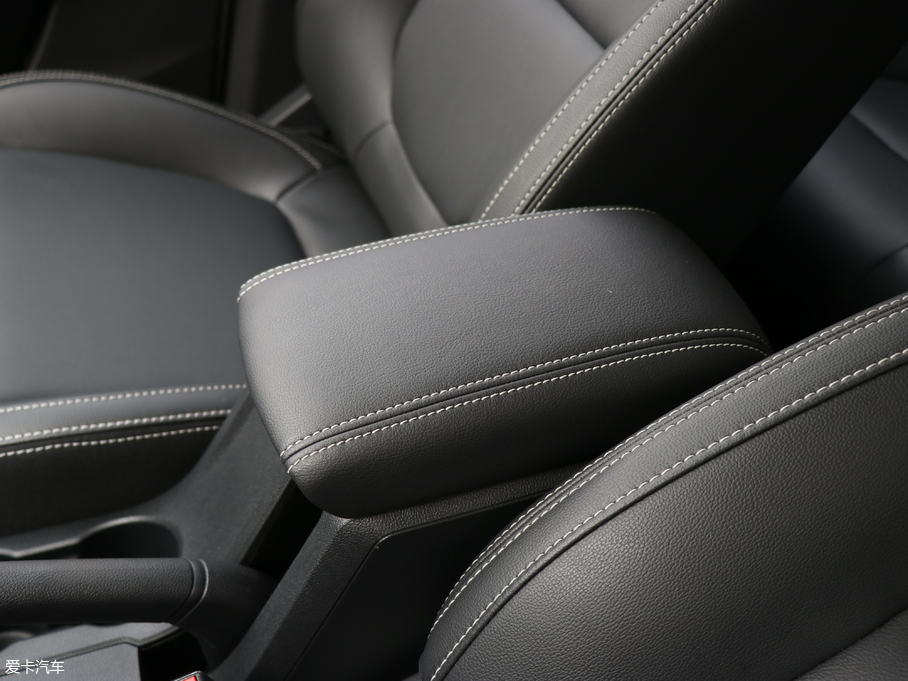 2018MG ZS 1.5L Ԅ(dng)Ӣ V