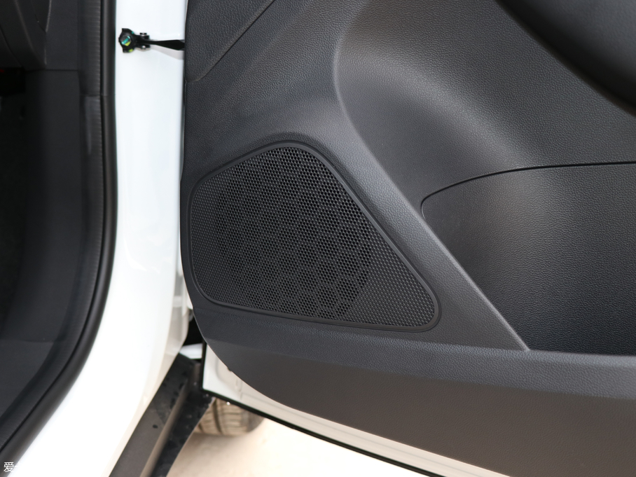 2018MG ZS 1.5L ԄӾӢ V