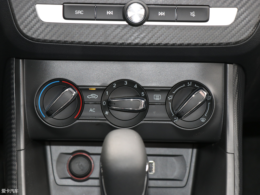 2018MG ZS 1.5L ԄӾӢ V