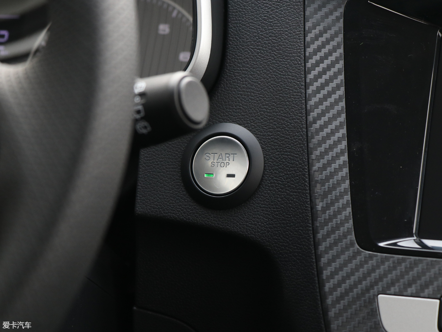 2018MG ZS 1.5L ԄӾӢ V