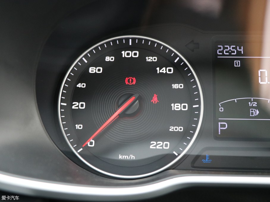 2018MG ZS 1.5L Ԅ(dng)Ӣ (gu)V