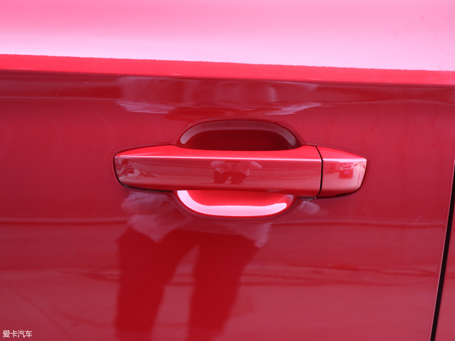 2018MG ZS 1.5L ք(dng)L(fng)а V