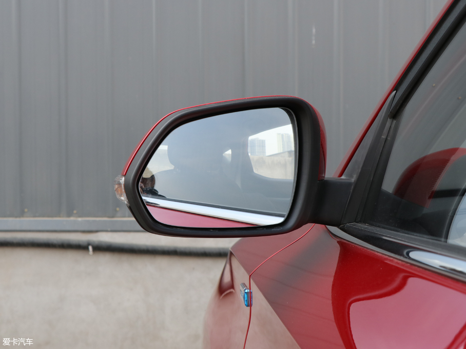 2018MG ZS 1.5L ք(dng)L(fng)а V