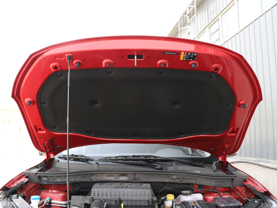 2018MG ZS 1.5L ք(dng)L(fng)а V