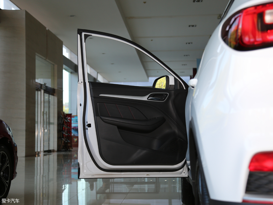 2018MG ZS 1.5L ԄW V