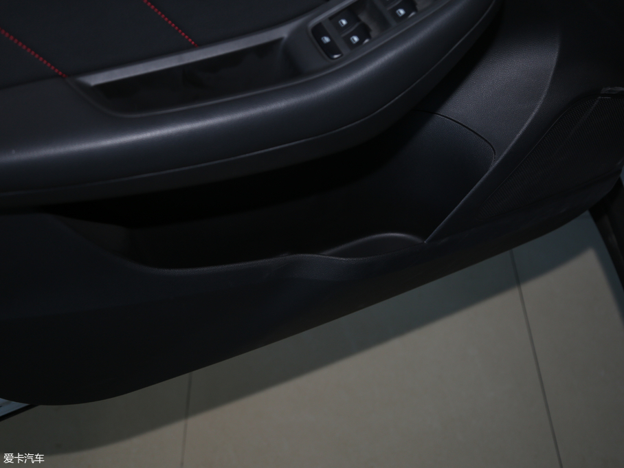 2018MG ZS 1.5L ԄW V