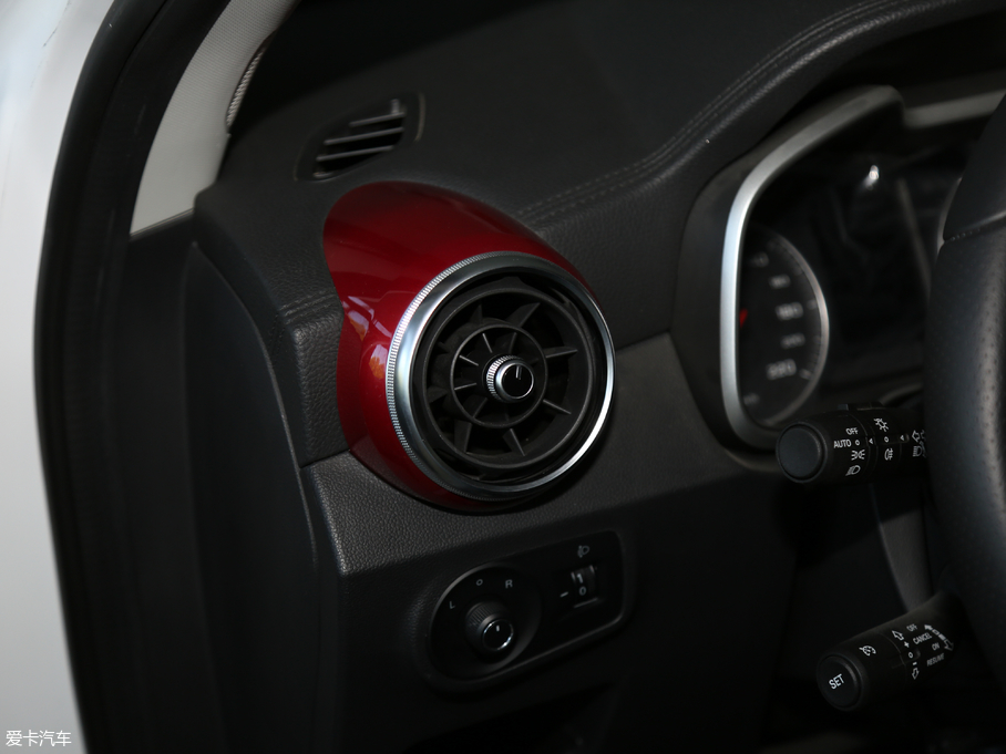 2018MG ZS 1.5L ԄW V